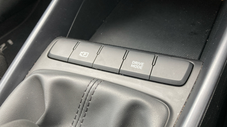 Hyundai i20 1.0T GDi Advance [Nav] 5dr Petrol Hatchback
